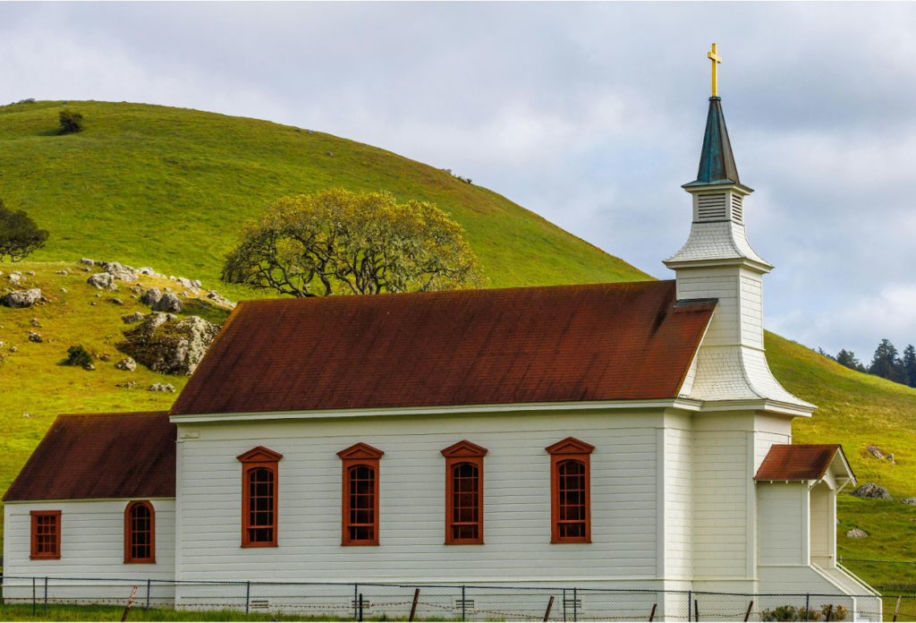 Rural church representing the type of faith organization that qualifies for automatic 508(c)(1)(a) tax-exempt status
